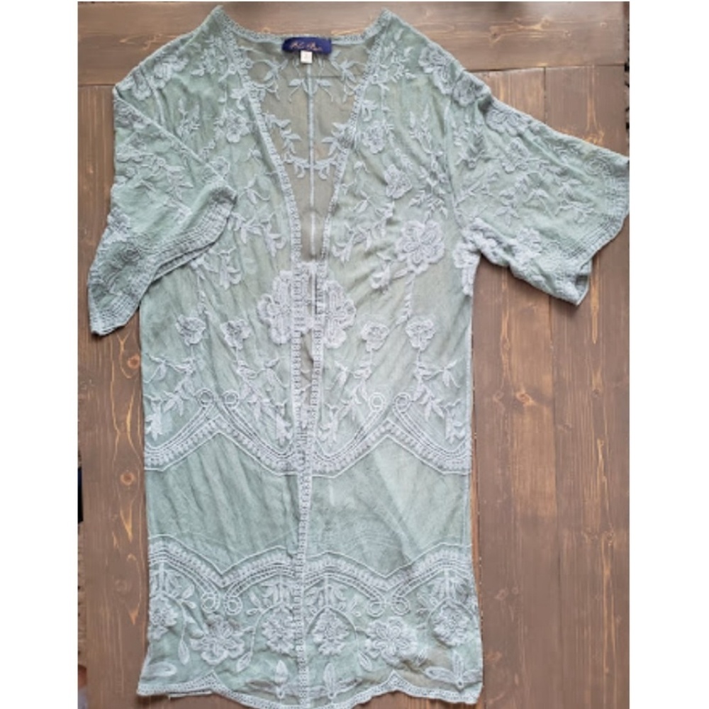 FRANCESCA'S COLLECTIONS•Lace Duster - Picture 4 of 6